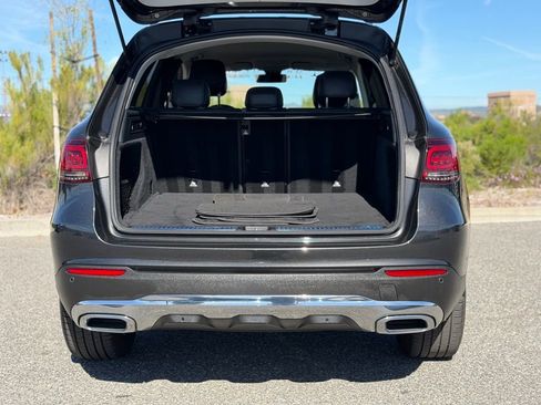 Used 2021 Mercedes-Benz GLC 300 image 13