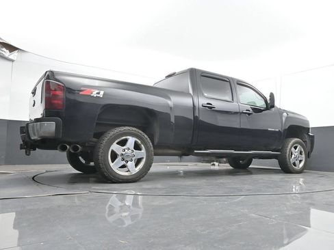 Used 2014 Chevrolet Silverado 2500 LTZ w/ LTZ Plus Package AWD/4WD image 37