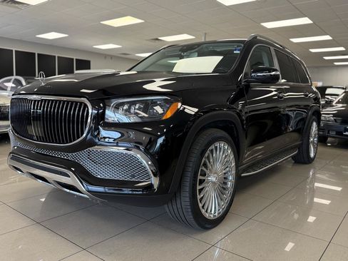 Used 2020 Mercedes-Benz GLS 450 4MATIC image 6