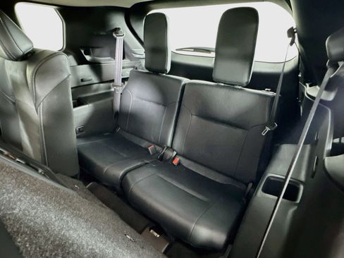 Used 2025 Mitsubishi Outlander SE FWD image 30