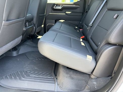 New 2026 Chevrolet Silverado 1500 LT Trail Boss w/ Convenience Package II AWD/4WD image 19