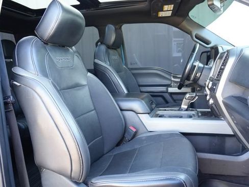 Used 2020 Ford F150 Raptor w/ Equipment Group 802A Luxury AWD/4WD image 16