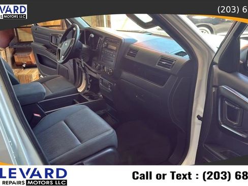Used 2014 Honda Ridgeline Sport image 38