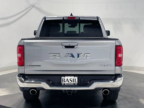 Used 2026 RAM 1500 Laramie AWD/4WD image 12