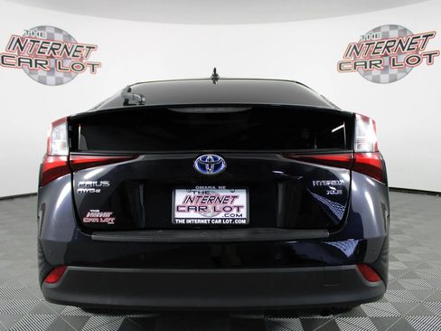 Used 2022 Toyota Prius XLE w/ Advanced Technology Package AWD/4WD image 6