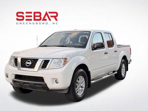 Used 2018 Nissan Frontier SV AWD/4WD image 10