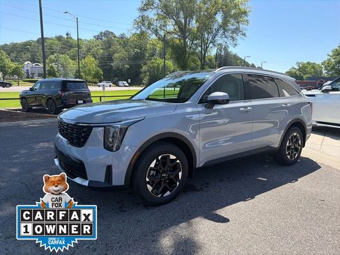 Used 2025 Kia Sorento S FWD image 45