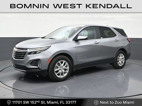 Used 2024 Chevrolet Equinox LT FWD image 1