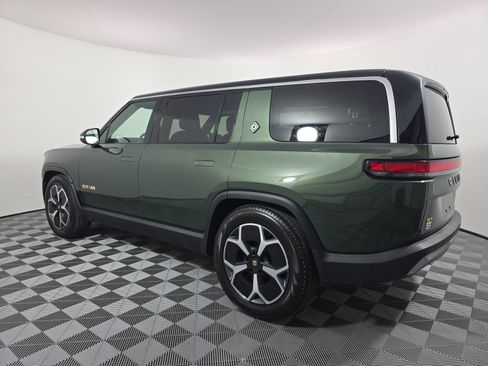 Used 2024 Rivian R1S Adventure AWD/4WD image 3