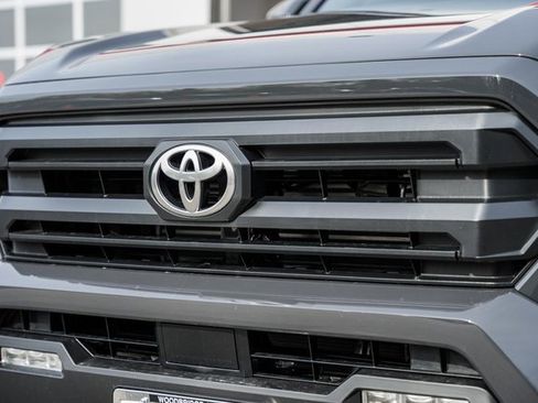 New 2025 Toyota Tacoma SR5 image 9