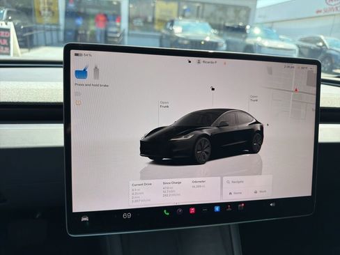 Used 2025 Tesla Model 3 Long Range image 3