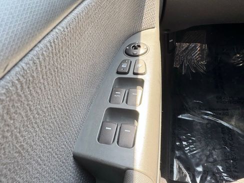Used 2010 Hyundai Sonata SE FWD image 31