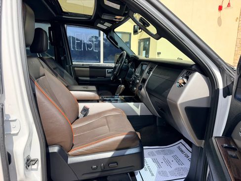 Used 2017 Ford Expedition King Ranch RWD image 15