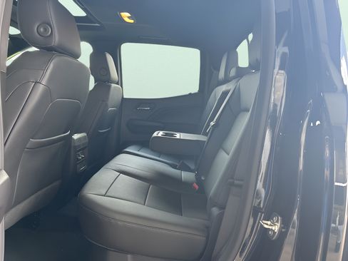 New 2026 GMC Canyon Elevation w/ Convenience Package AWD/4WD image 8