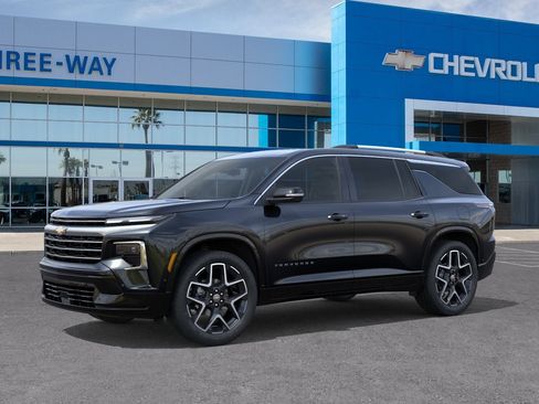 New 2026 Chevrolet Traverse High Country FWD image 2