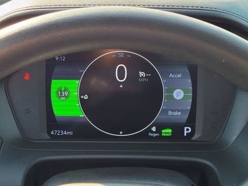 Used 2023 Chevrolet Bolt EUV LT FWD image 12