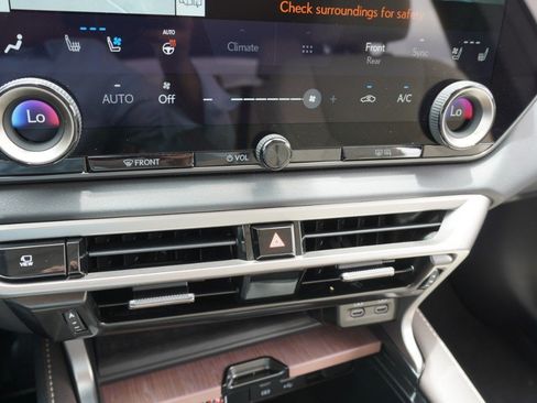 Certified 2025 Lexus RX 350 Premium Plus w/ Accessory Package (Z1) FWD image 18