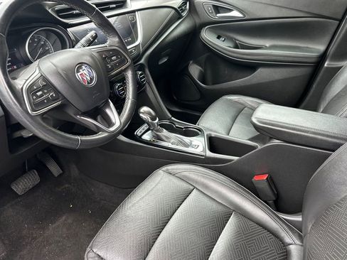 Used 2022 Buick Encore GX Essence w/ Advanced Technology Package image 10