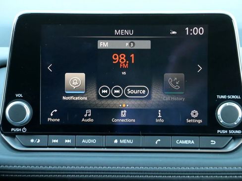 Used 2026 Nissan Rogue SV FWD image 26
