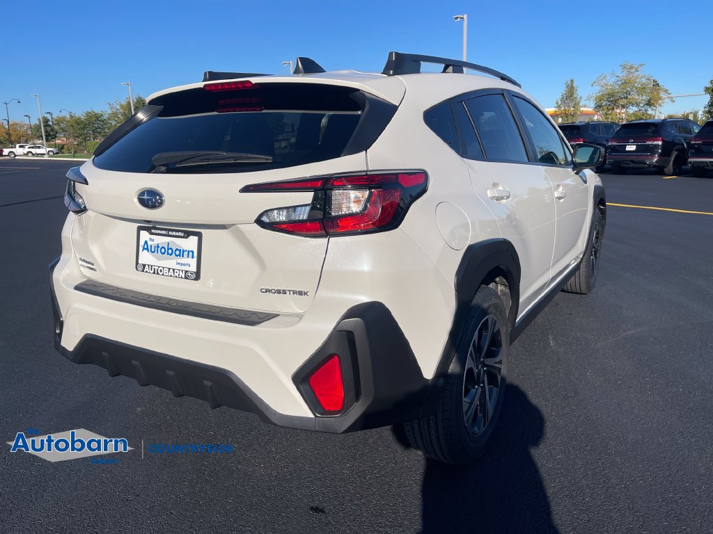 Used 2024 Subaru Crosstrek 2.0i Premium w/ Crosstrek Mirror Package AWD/4WD image 5
