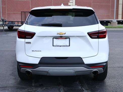 Used 2025 Chevrolet Blazer LT FWD image 25