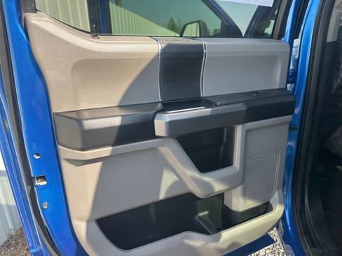 Used 2016 Ford F150 XLT AWD/4WD image 15