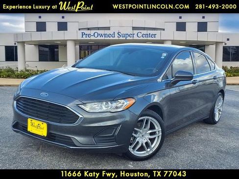 Used 2020 Ford Fusion S image 1