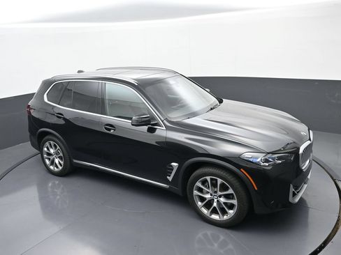 Used 2026 BMW X5 xDrive40i AWD/4WD image 30