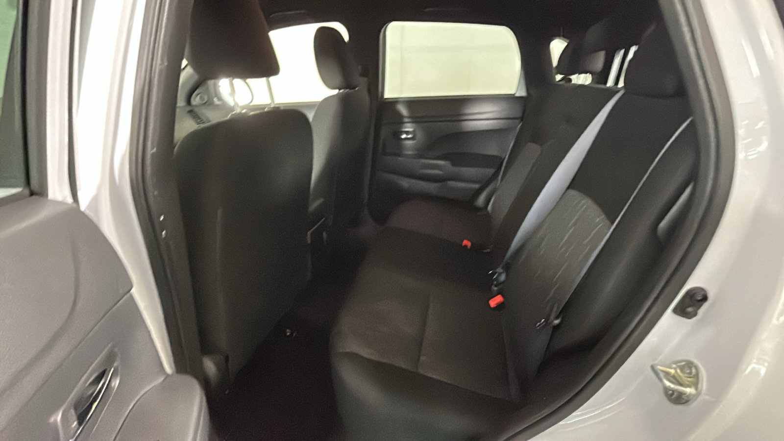 Used 2024 Mitsubishi Outlander Sport AWD image 29