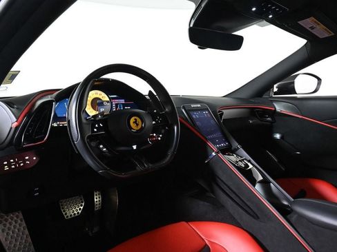 Certified 2022 Ferrari Roma RWD image 3