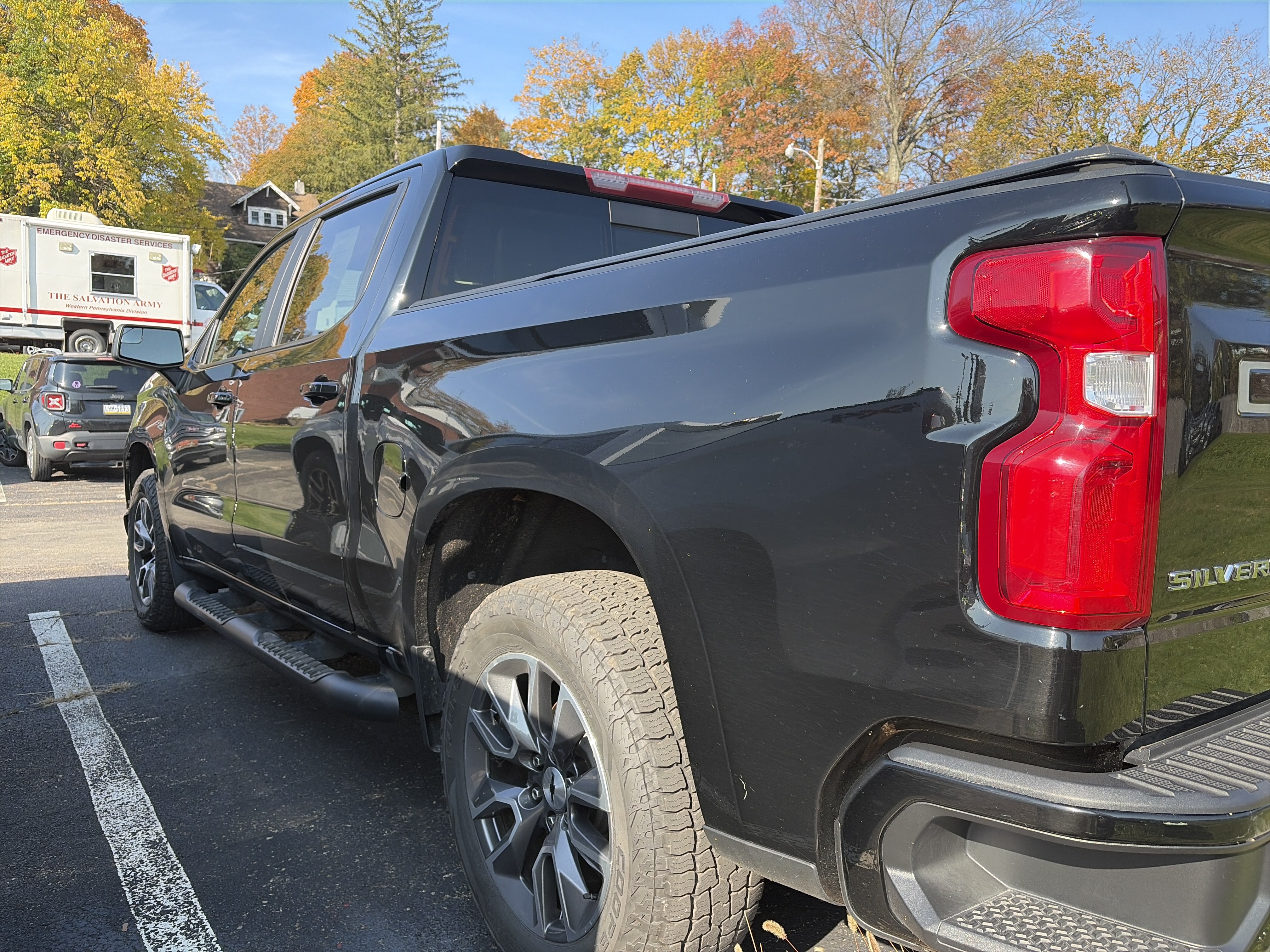 Used 2020 Chevrolet Silverado 1500 RST AWD/4WD image 6