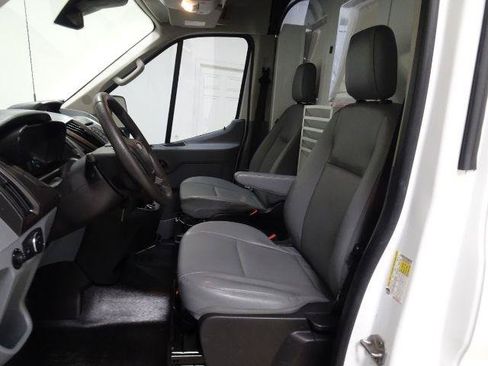 Used 2019 Ford Transit 250 148 Medium Roof RWD image 19