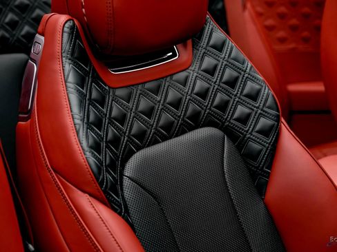 Used 2022 Bentley Continental GT image 57