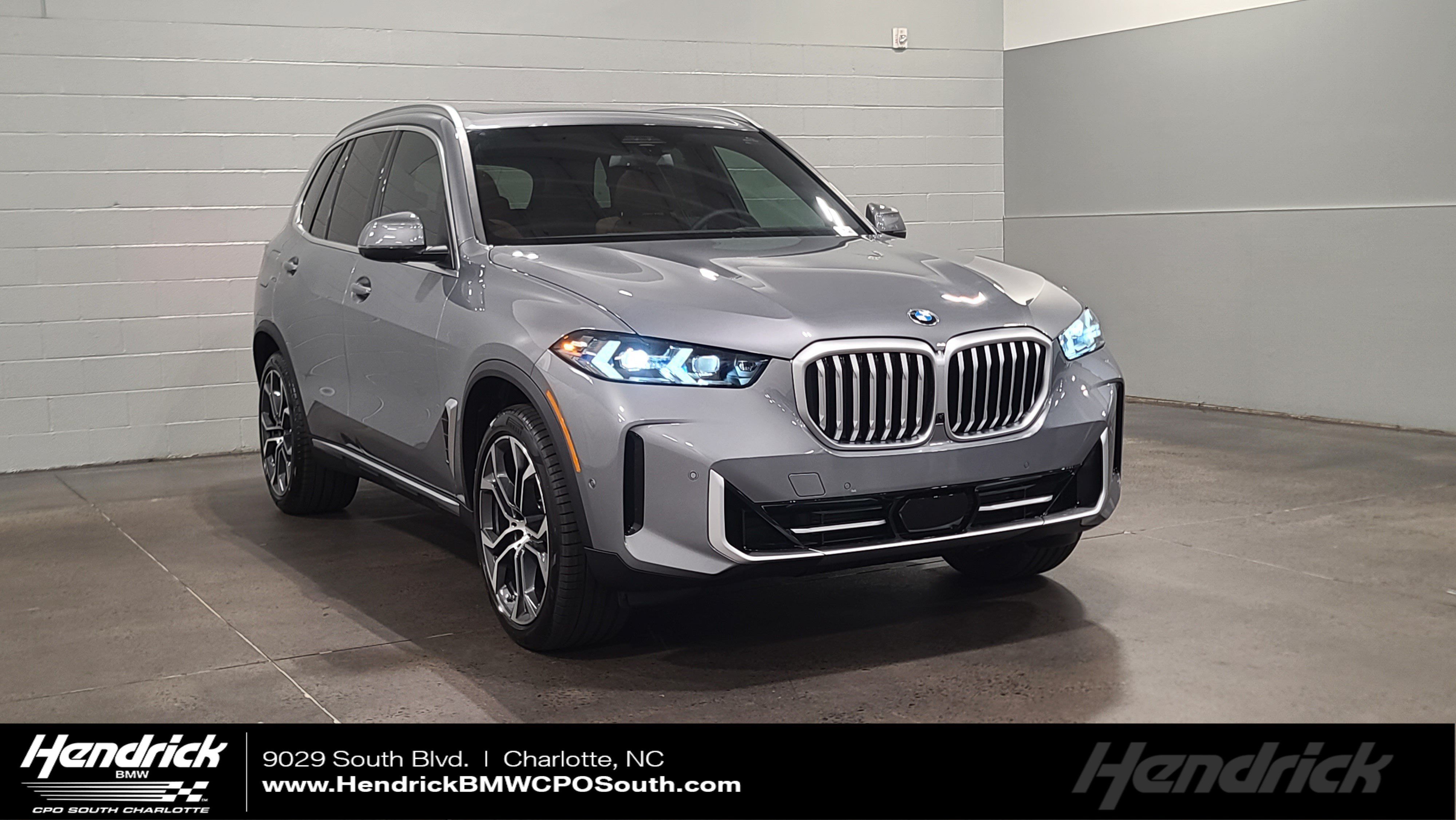 Used 2026 BMW X5 xDrive40i AWD/4WD image 1
