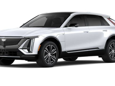 New 2026 Cadillac Lyriq Luxury AWD/4WD image 32