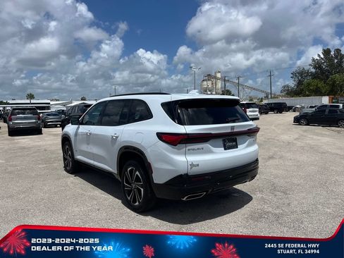 New 2026 Buick Enclave Sport Touring w/ Super Cruise Package FWD image 5