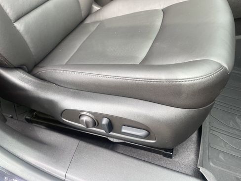 Used 2023 Chevrolet Malibu LT w/ LPO, Floor Liner Package FWD image 15