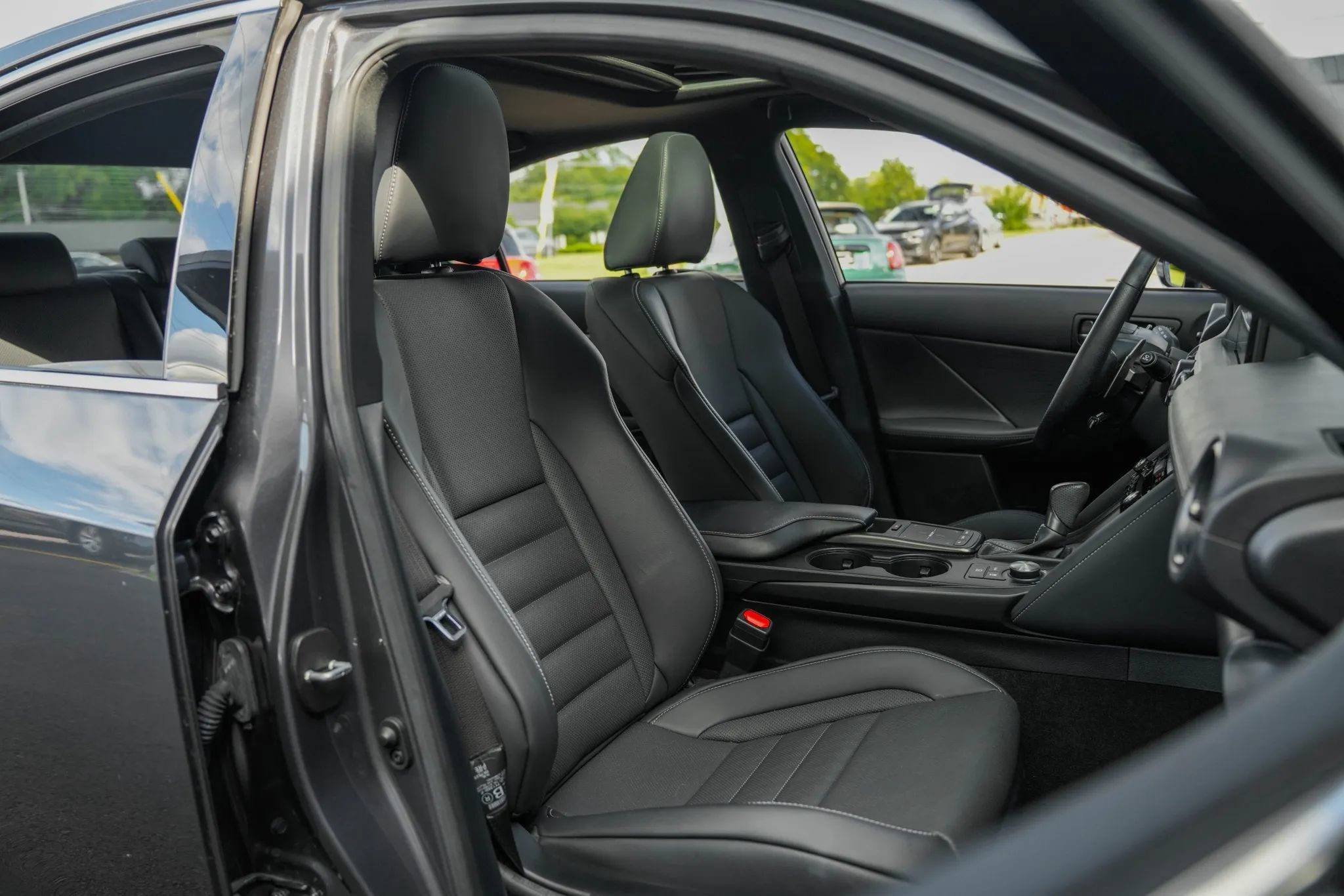 Used 2024 Lexus IS 350 F Sport w/ Memory Package RWD image 28