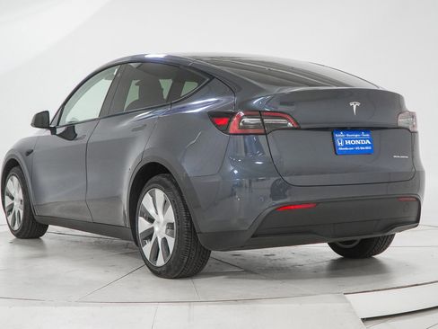 Used 2023 Tesla Model Y Long Range image 6