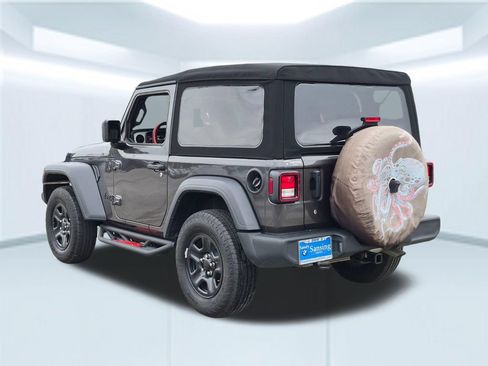 Used 2024 Jeep Wrangler Sport AWD/4WD image 3