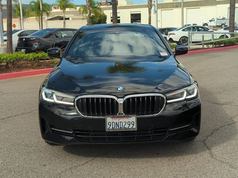 Certified 2022 BMW 530i w/ Convenience Package image 3