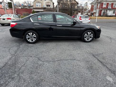 Used 2015 Honda Accord LX image 3