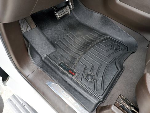 Used 2022 GMC Sierra 2500 Denali w/ Denali Ultimate Package image 38