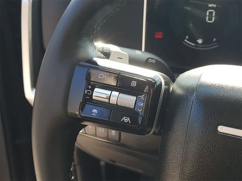 Used 2025 Hyundai Santa Fe SEL image 26