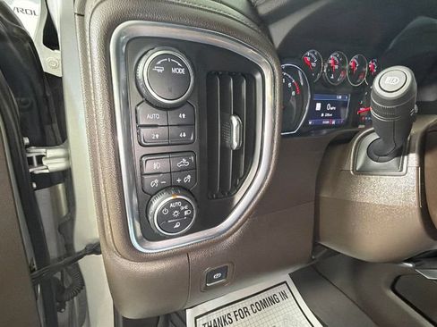 Used 2021 Chevrolet Silverado 1500 LTZ w/ LTZ Premium Package AWD/4WD image 20
