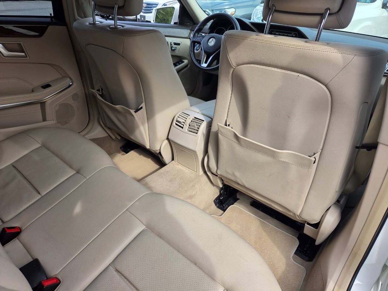 Used 2014 Mercedes-Benz E 350 4MATIC Sedan w/ Premium 1 Package image 34