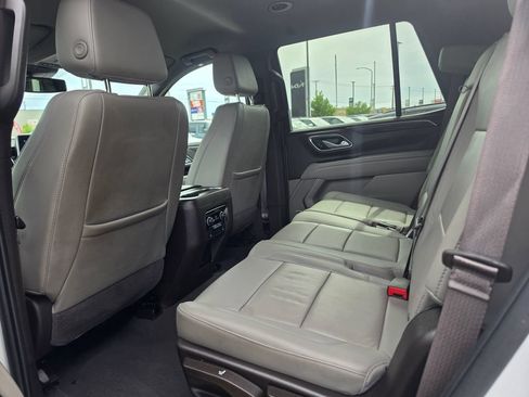 Used 2023 Chevrolet Tahoe LT AWD/4WD image 14