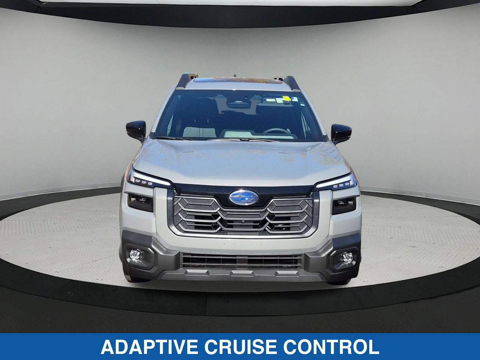 Certified 2026 Subaru Outback Touring AWD/4WD image 9