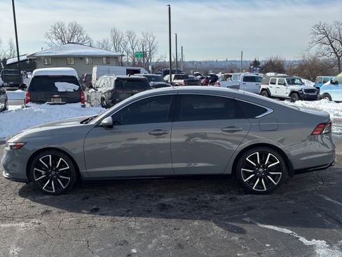 Certified 2024 Honda Accord Touring image 9