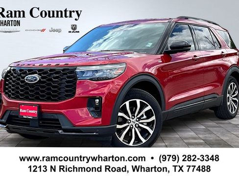Used 2025 Ford Explorer ST-Line RWD image 1
